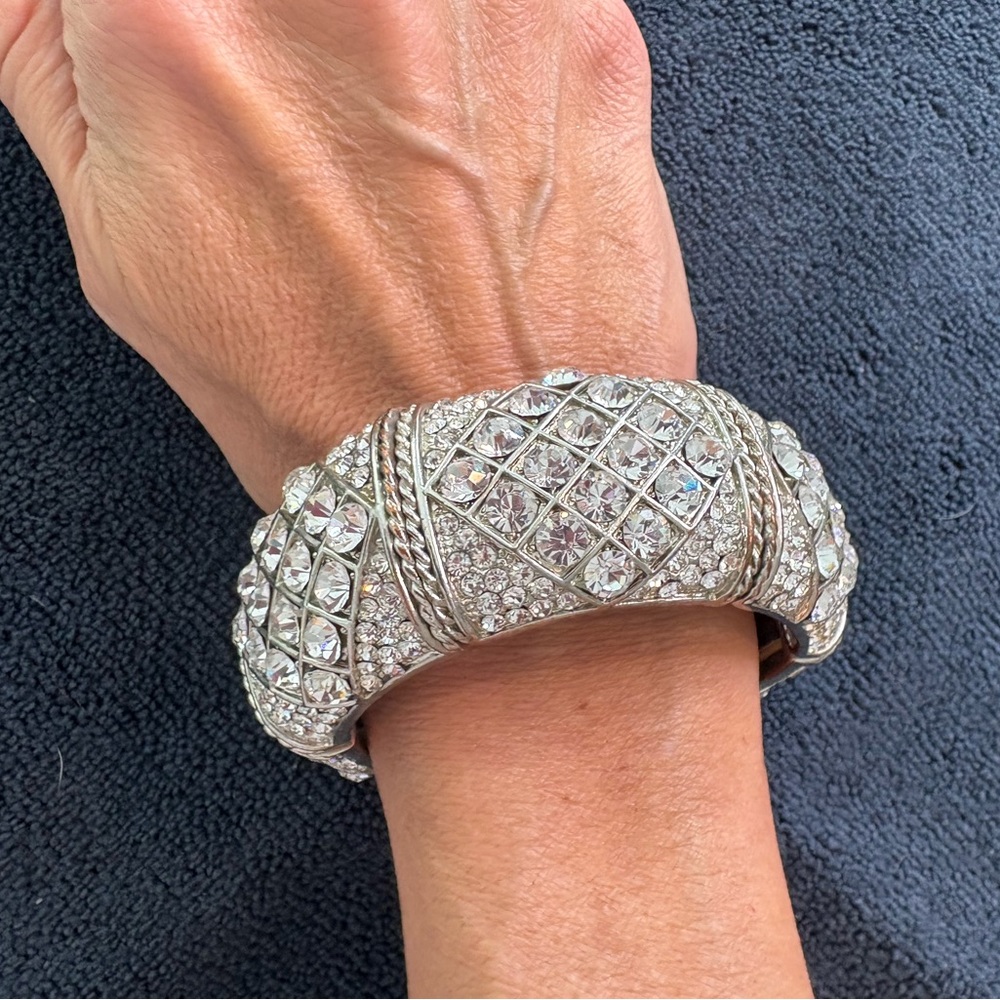 Elegant Silver Crystal Bracelet